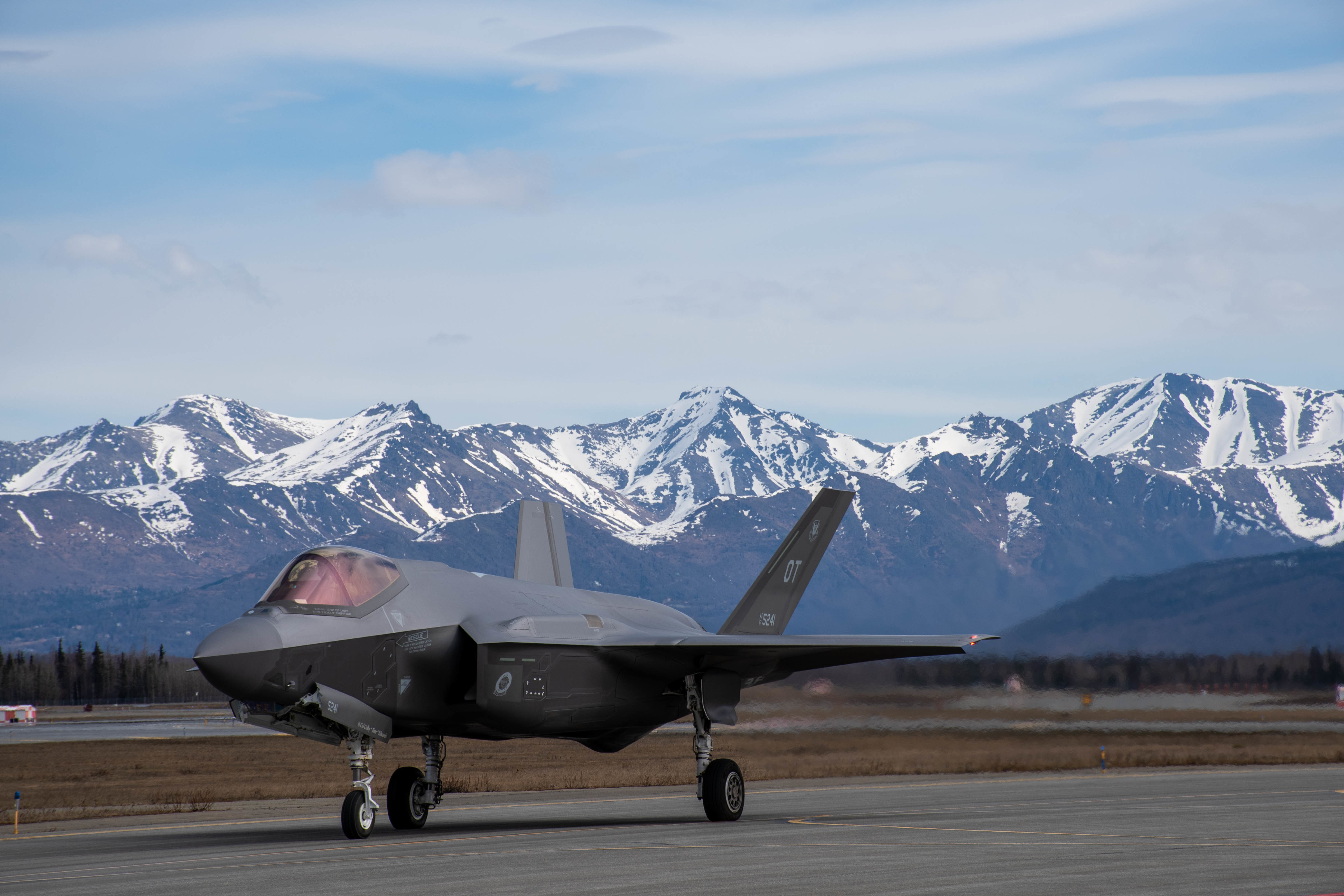 F-15EXs, F-35s at Northern Edge